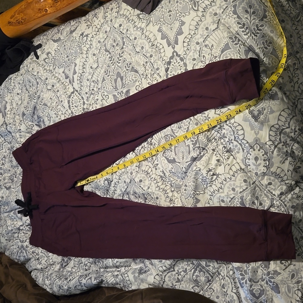 Zyia small joggers